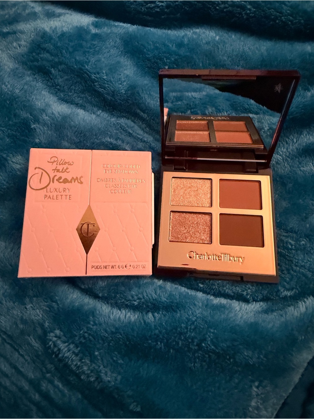 Charlotte Tilbury pillow, top dreams, luxury, palette brand new in box - Picture 3 of 9